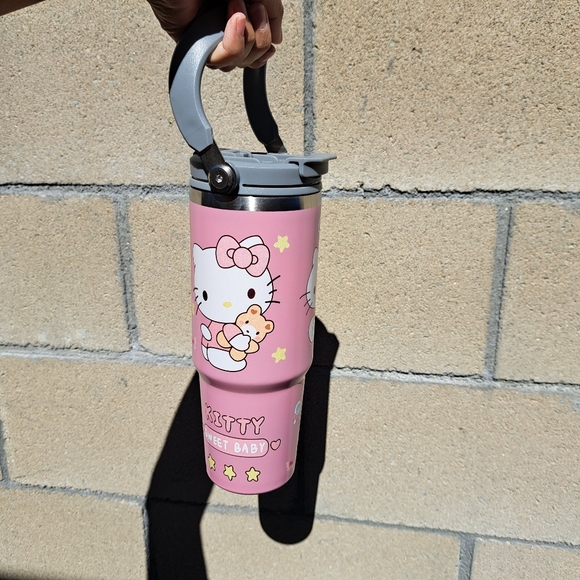 Hello kitty tumbler - Picture 2 of 5